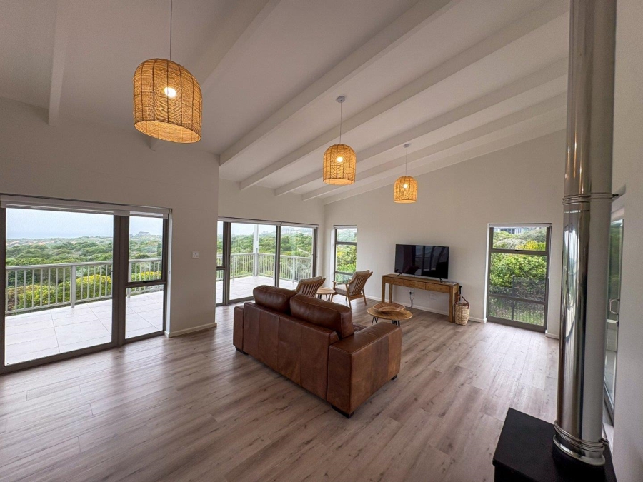 3 Bedroom Property for Sale in Stilbaai Western Cape